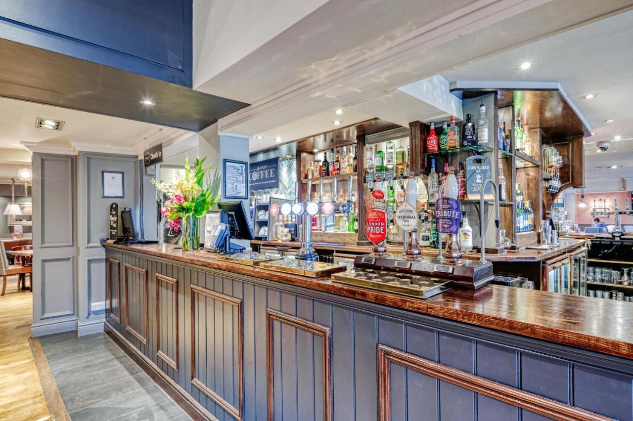 The Wheatsheaf By Innkeeper'S Collection Woking Eksteriør bilde