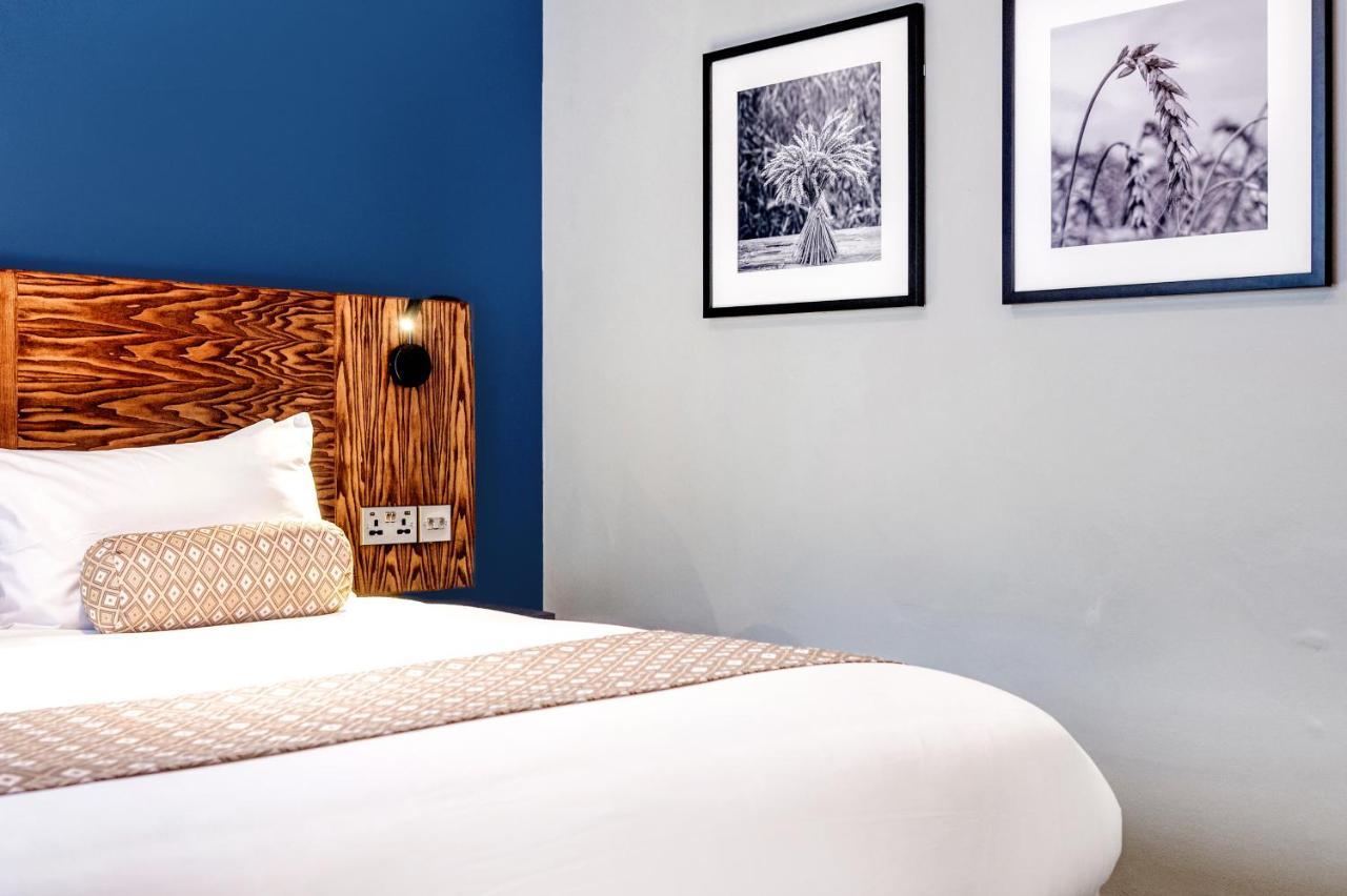 The Wheatsheaf By Innkeeper'S Collection Woking Eksteriør bilde